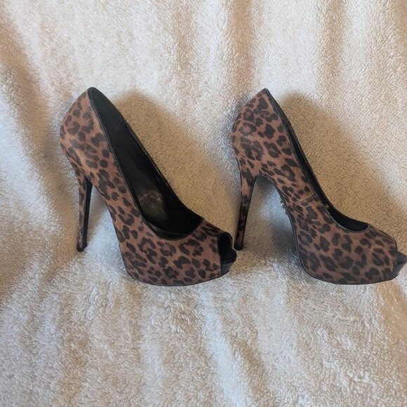 Jennifer Lopez Peep Toe Leopard Print Platform Stilettos size 6 - Picture 2 of 2